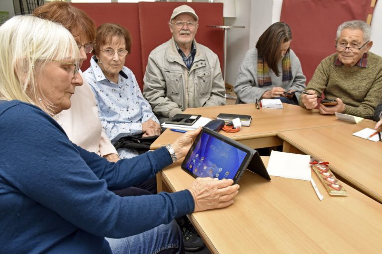 Smartphone-Treff im Frau MütZe 2019